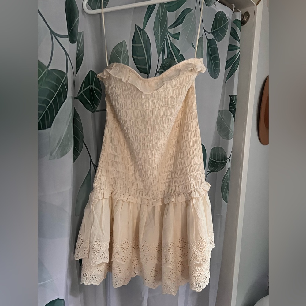 American Eagle Outfitters Cream Smocked Strapless Dress
